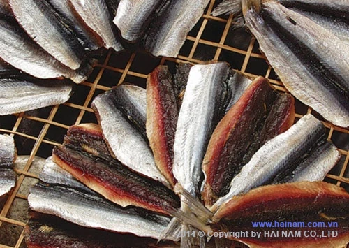 Dried Seasoned Sardine (Mamakari)