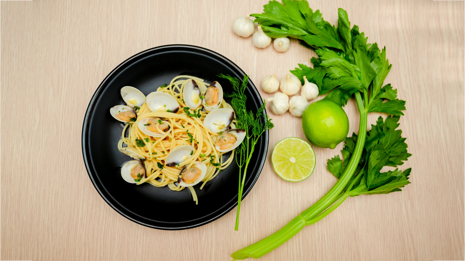 Frozen Cooked Whole Clam With Garlic Butter Sauce