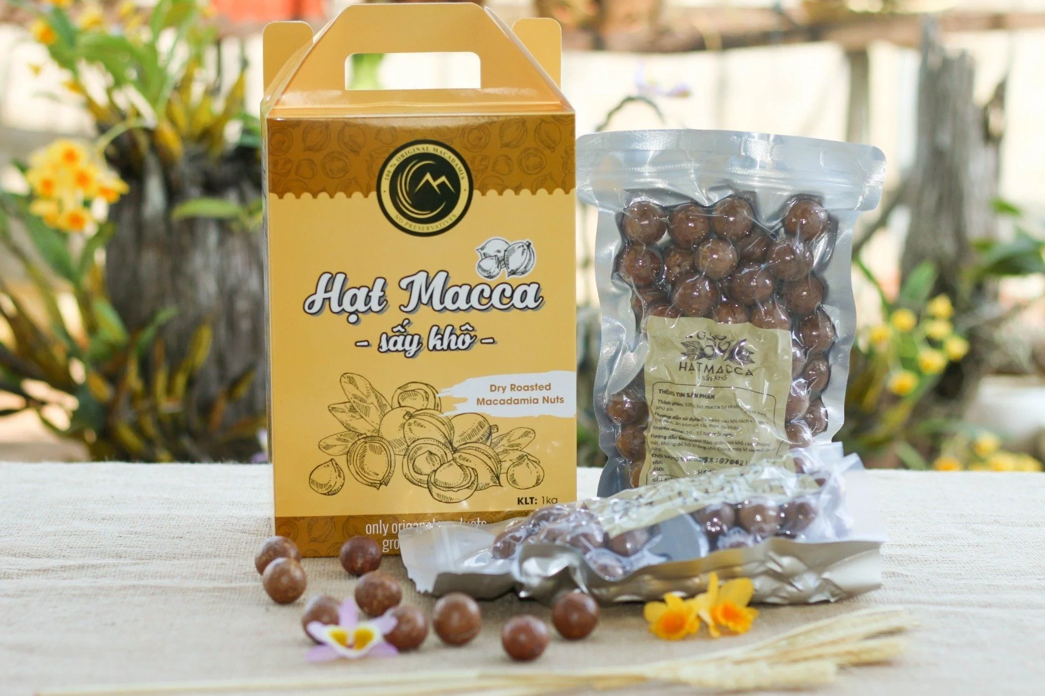 Cracked Macadamia Nuts